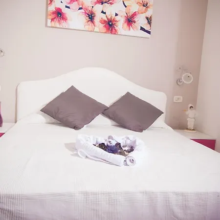 Bed & Breakfast Lungomare 3*